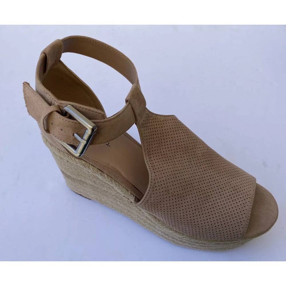 Indigo Rd. Women's‎ Wedge Heels Sz 10 Light Gray Tan Ankle Strap Open Toe NWT